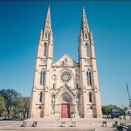Apartament L'Historien - Avec Balcon Coeur De Nîmes Zewnętrze zdjęcie