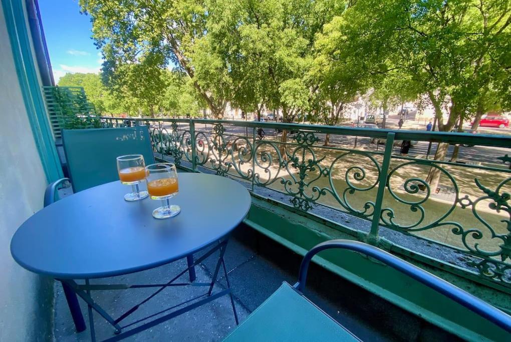 Apartament L'Historien - Avec Balcon Coeur De Nîmes Zewnętrze zdjęcie